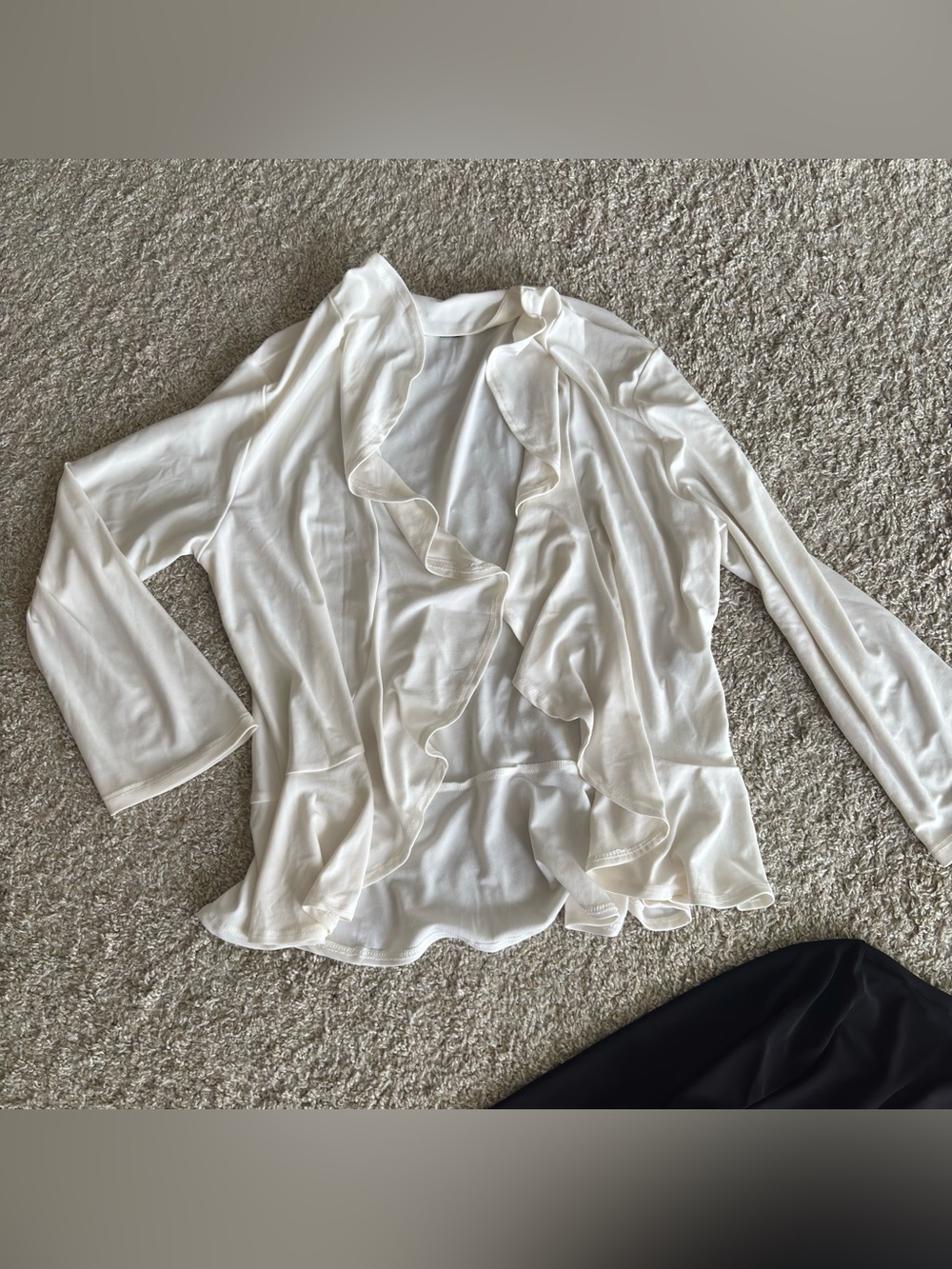 Nina Leonard Ruffle Front Cropped Cardigans Bundle - Picture 8 of 12